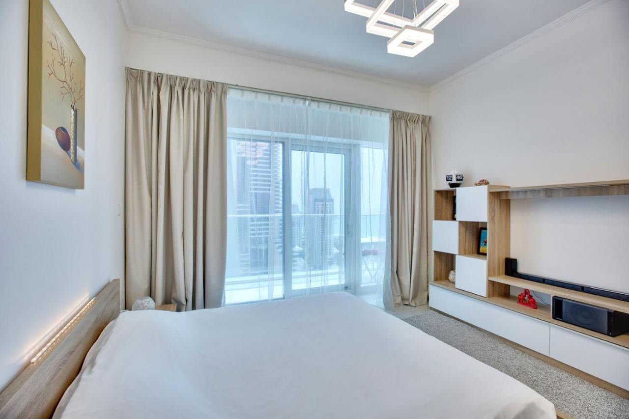 Ferienwohnung Ultra Modern 1BD in Damac Heights Dubai Marina Exterior foto
