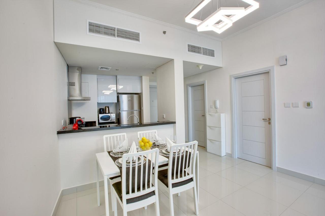 Ferienwohnung Ultra Modern 1BD in Damac Heights Dubai Marina Exterior foto