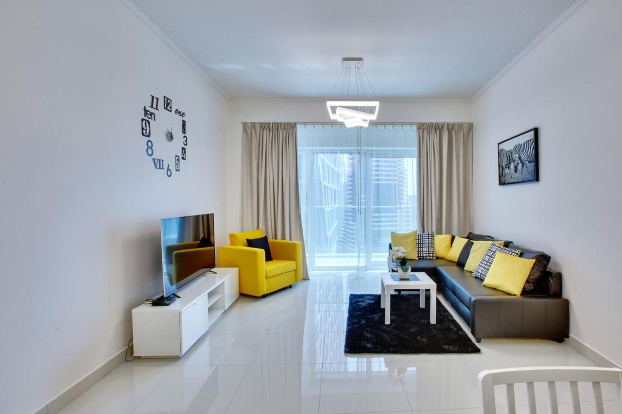 Ferienwohnung Ultra Modern 1BD in Damac Heights Dubai Marina Exterior foto