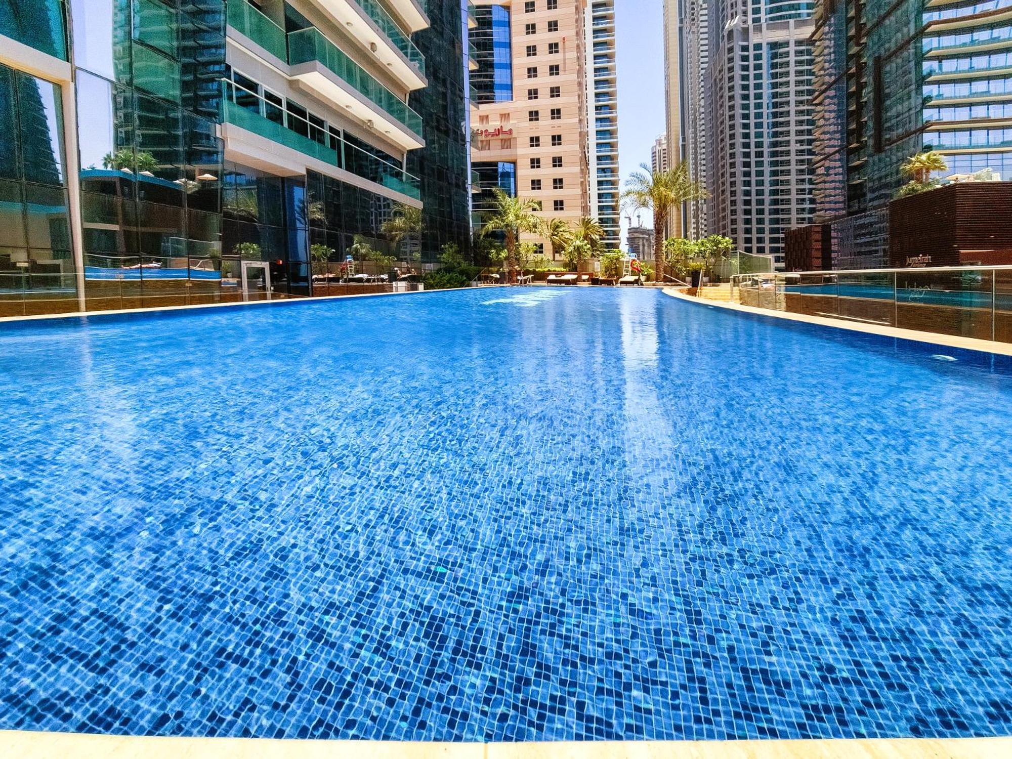 Ferienwohnung Ultra Modern 1BD in Damac Heights Dubai Marina Exterior foto